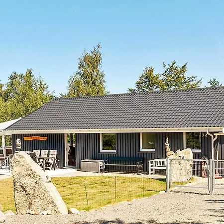10 Person In Farevejle-by Traum * Fårevejle