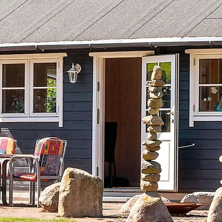 10 Person In Farevejle-by Traum *