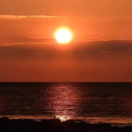 10 Person In Farevejle-by Traum *