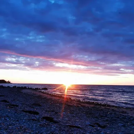 10 Person In Farevejle-by Traum * Fårevejle